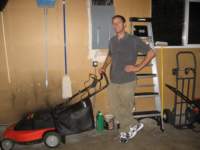 dantakesallthemanlinessoutoflawnmowing_small.jpg