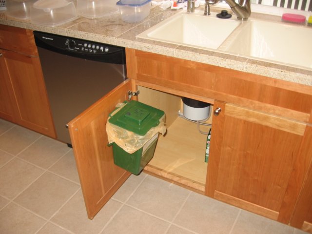 readytomakecompost.jpg
