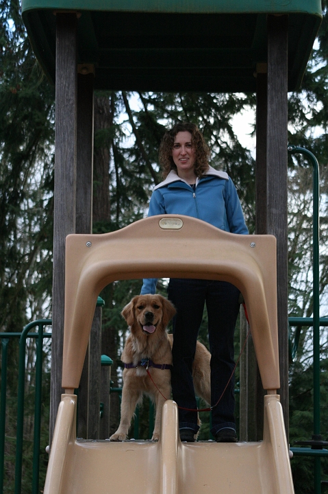 IMG_0158.jpg - Oh, I can play on the jungle gym with Merrie!